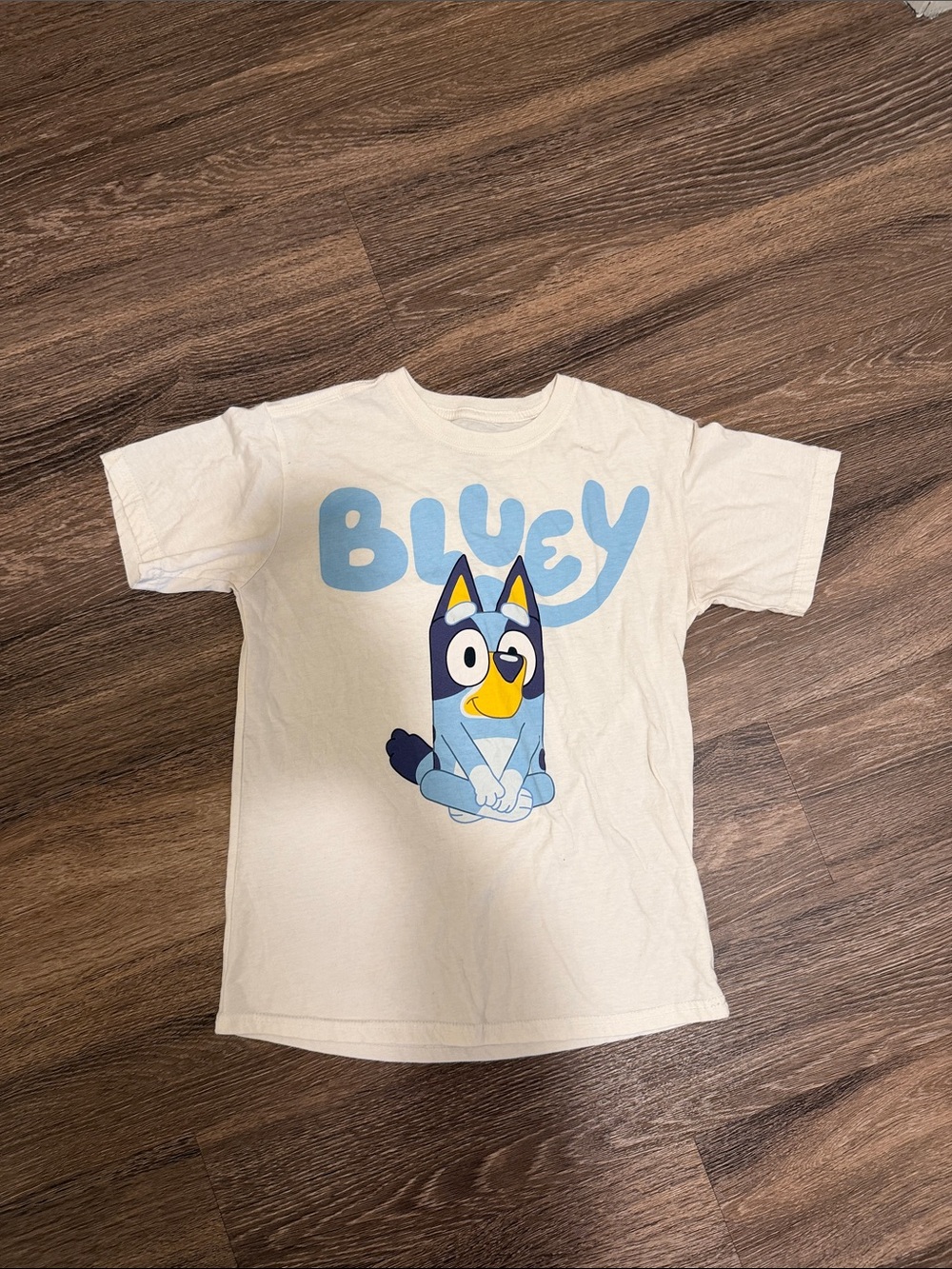 Bluey Graphic Short Sleeve Tee - White with Blue Print